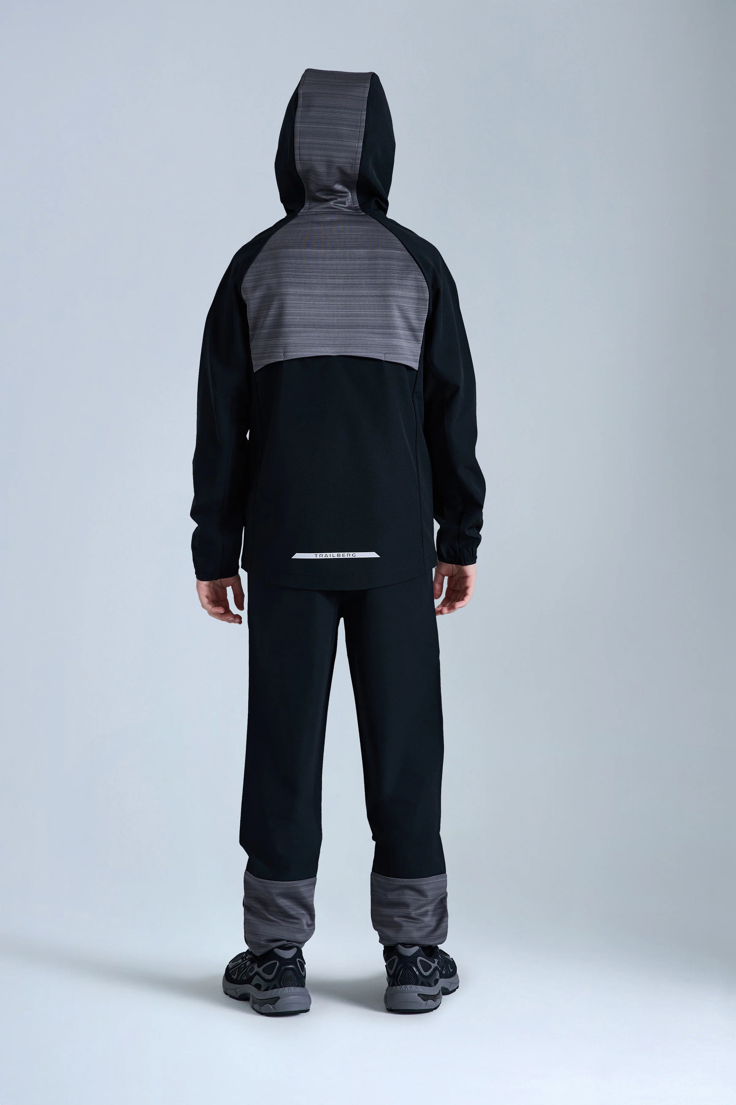Boys Cloud 2.0 Woven Pant - Black/Urban Smoke - Image 3