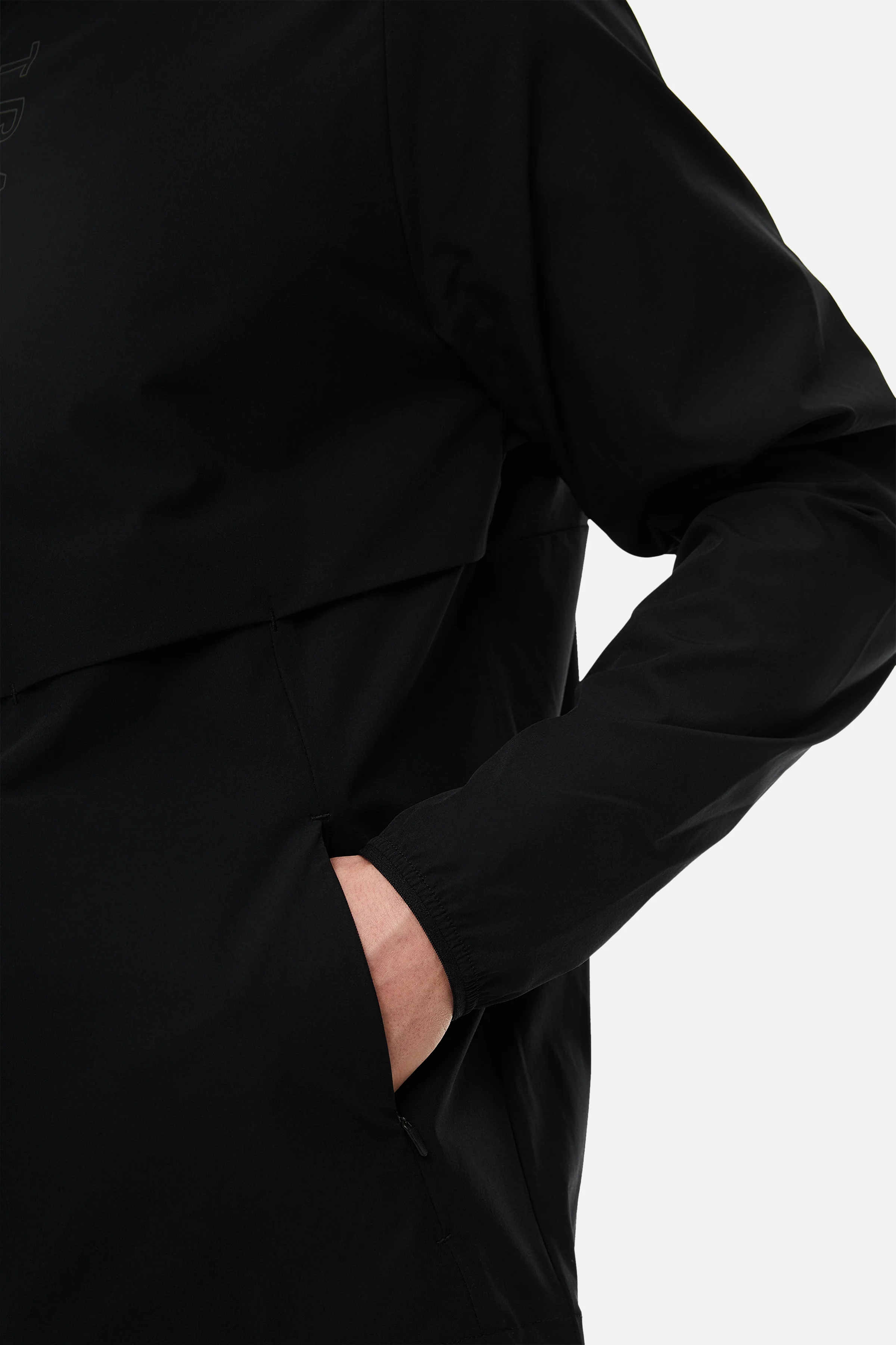 Elevate Hood - Black - Image 4