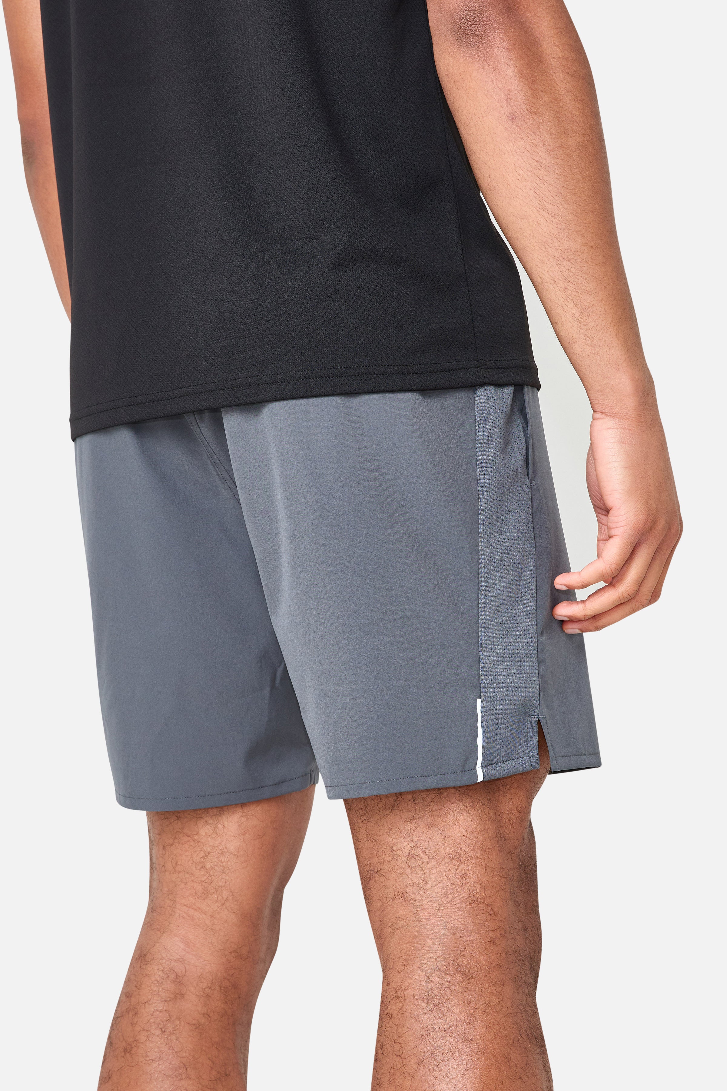 Essentials 2.0 Short  - Storm Grey - Image 4