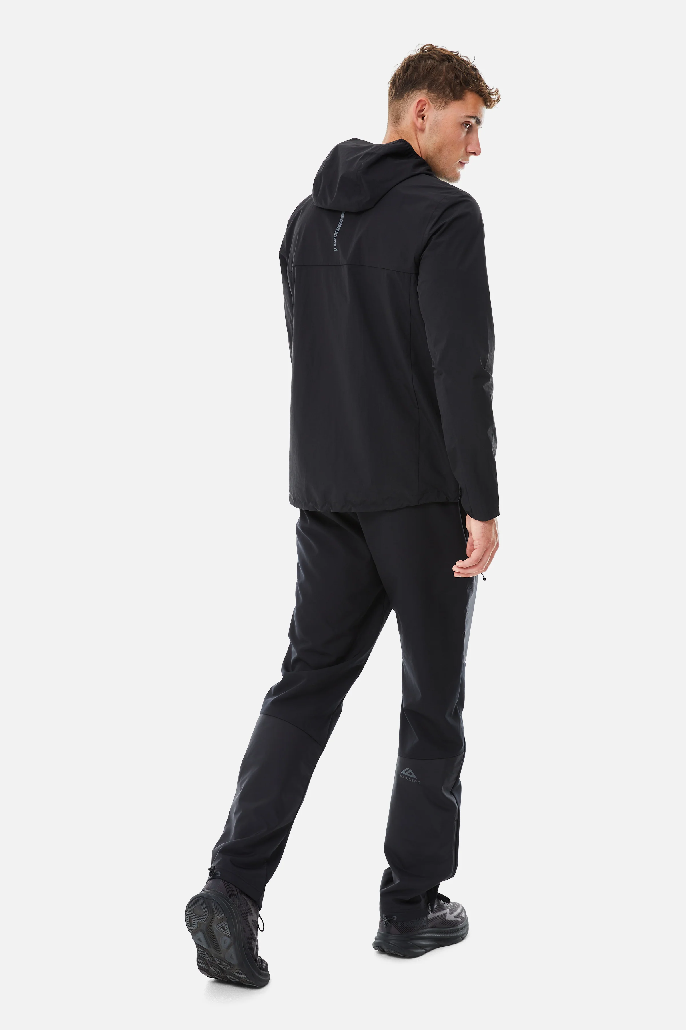 Longitude Shell Jacket - Black - Image 4