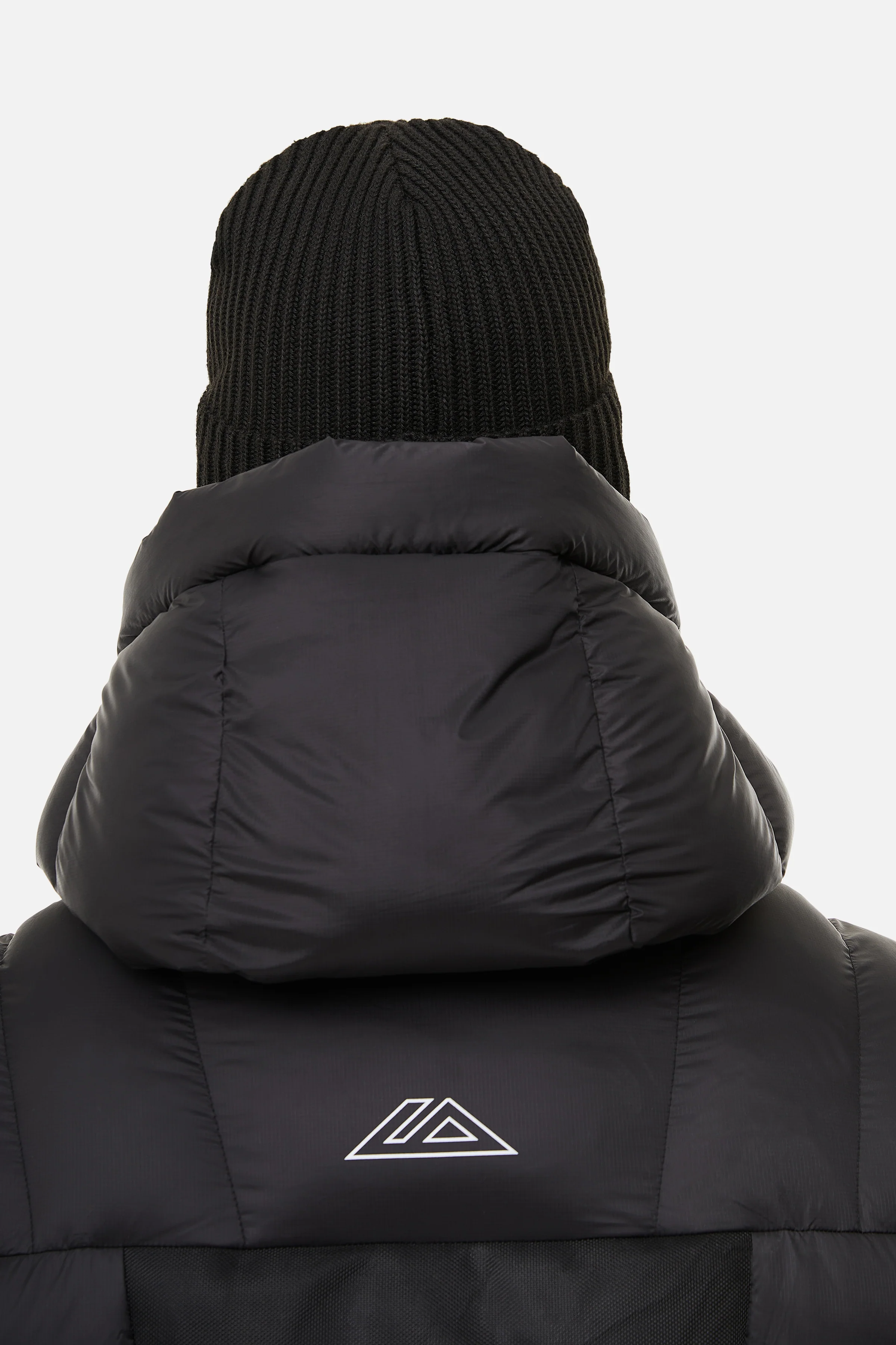 Meridian Beanie - Black - Image 4