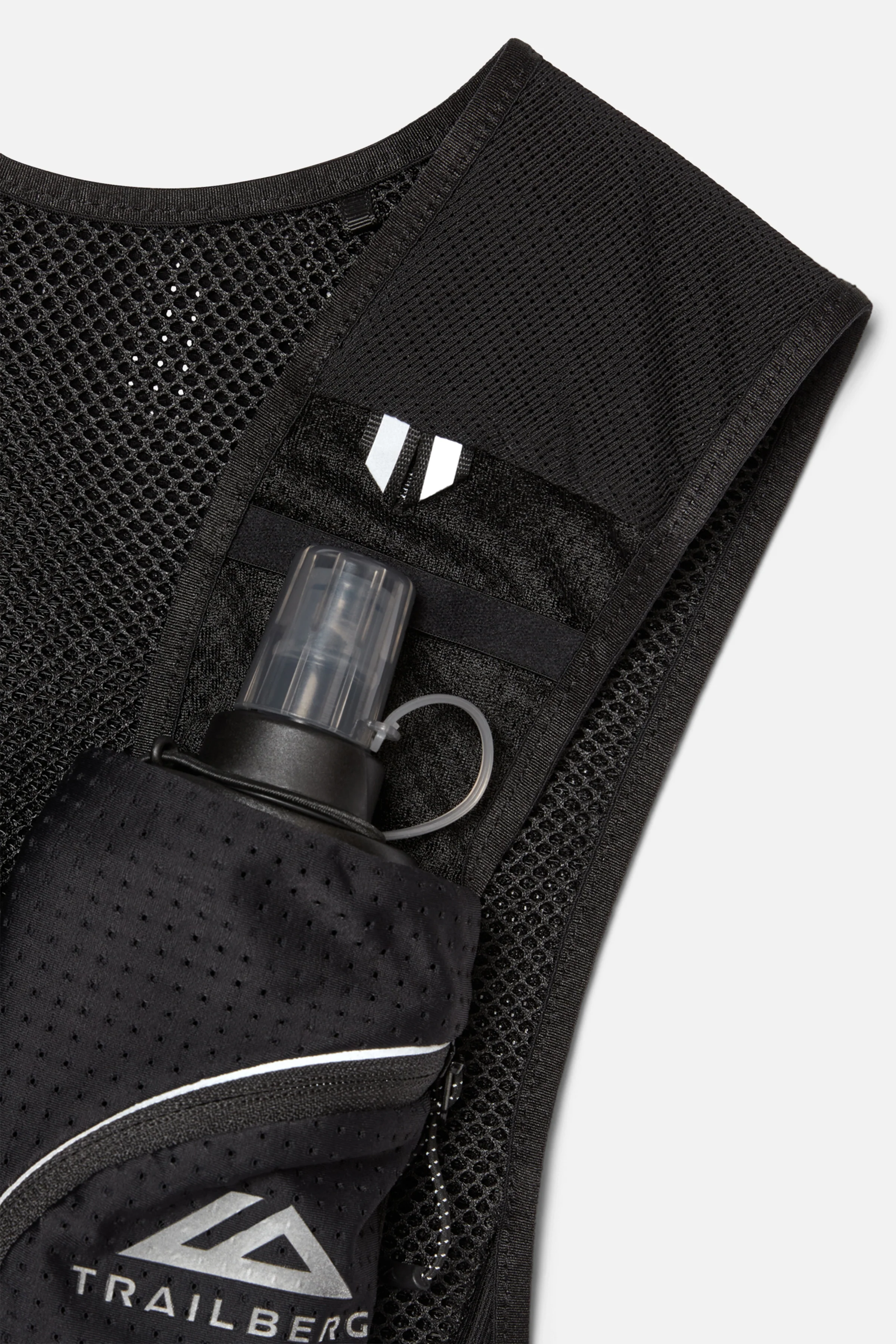 Pacer Hydration Vest - Black - Image 11