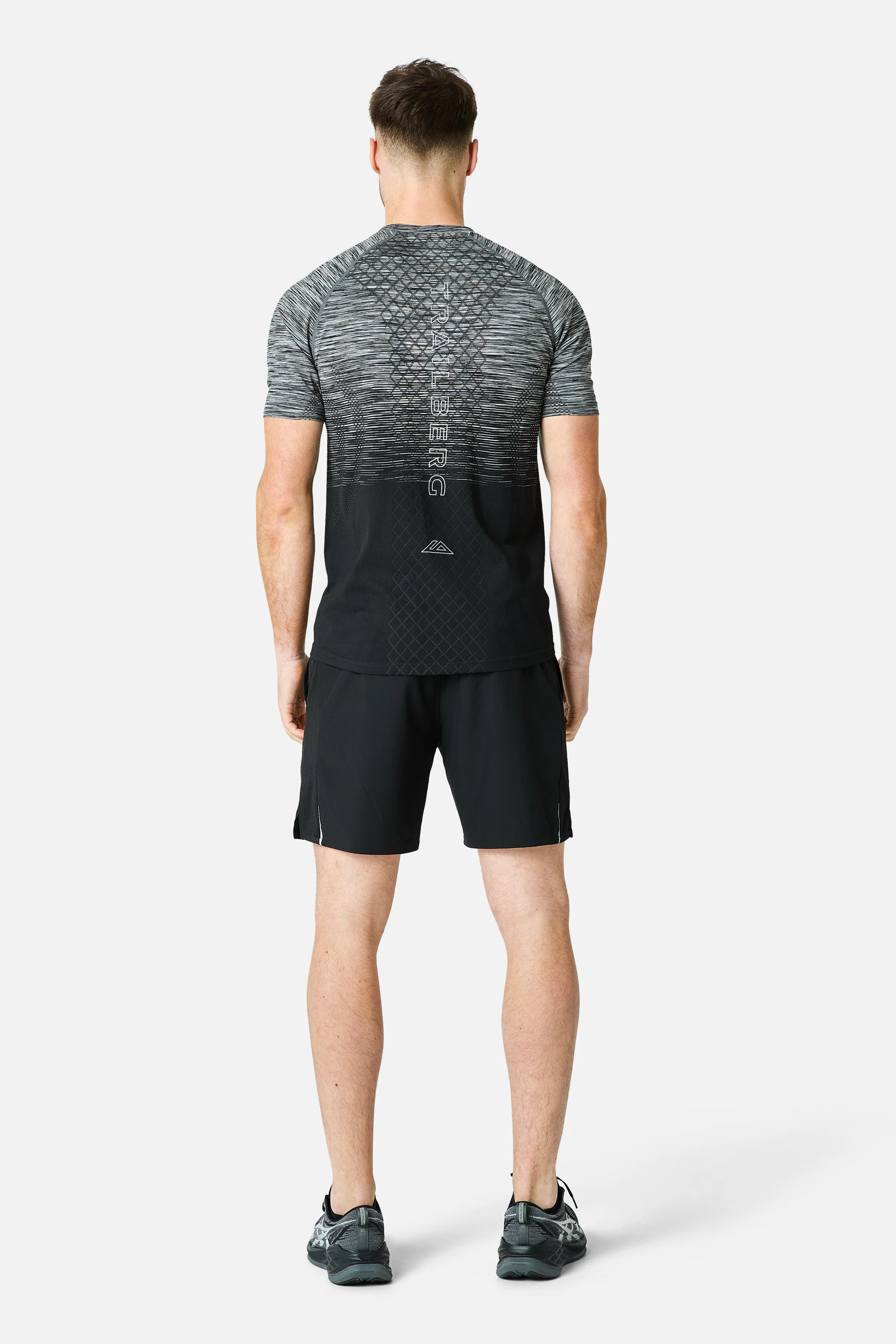 Stride Seamless Tee  - Moon Grey/Urban Smoke/Black/White - Image 5