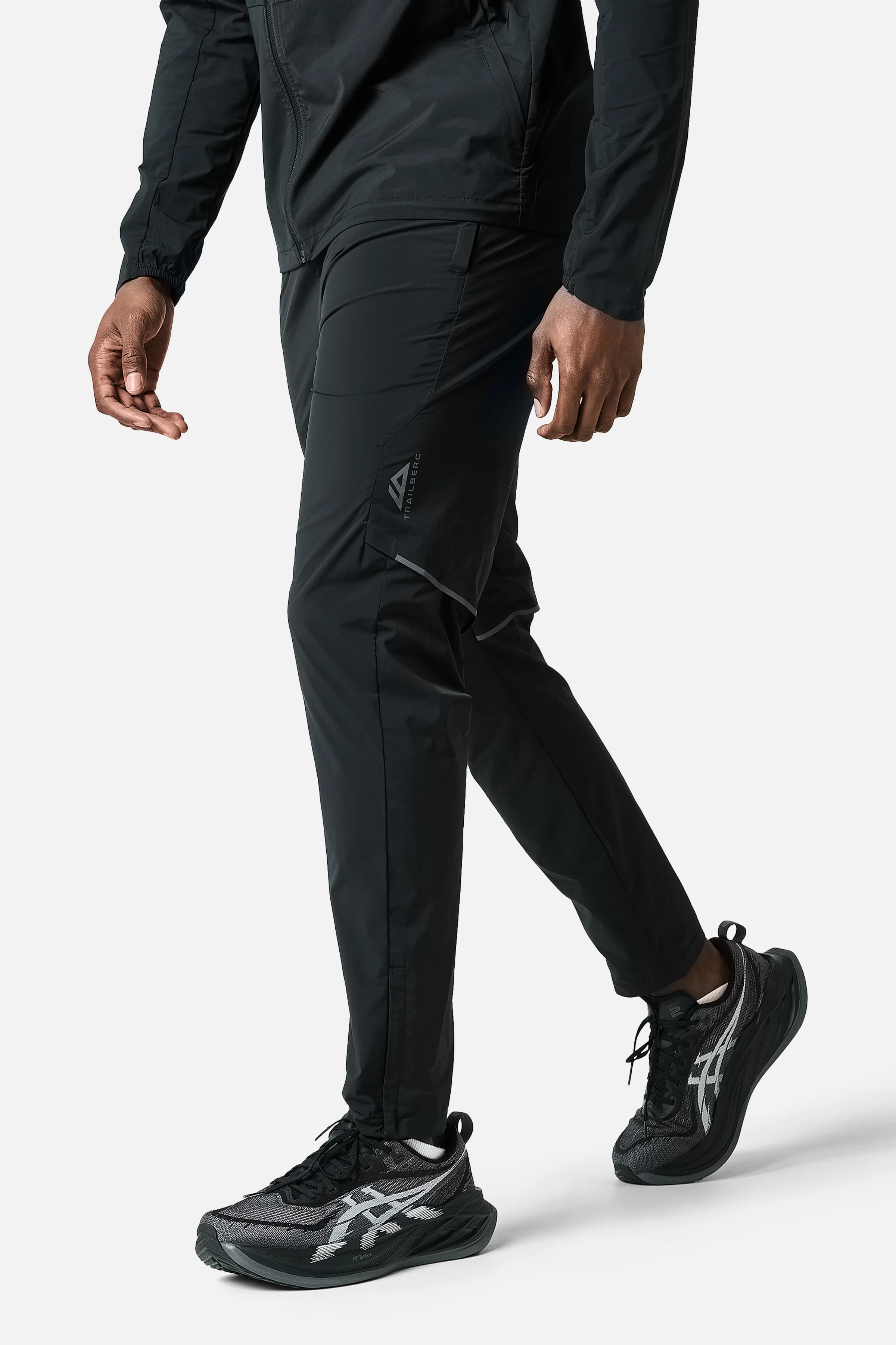 Velocity Tracksuit - Black - Image 11